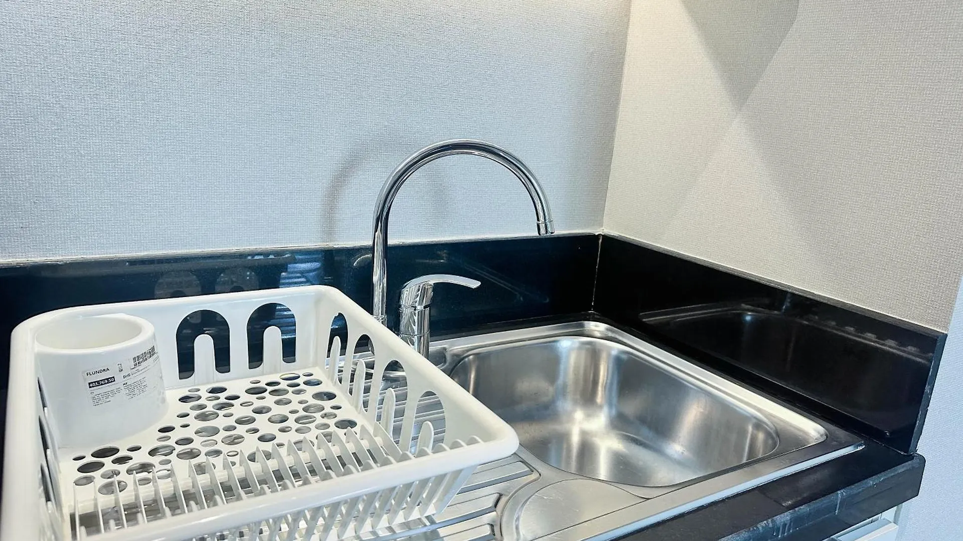 Modern Studio In Business Bay Capital Bay Tower 두바이 아랍에미리트
